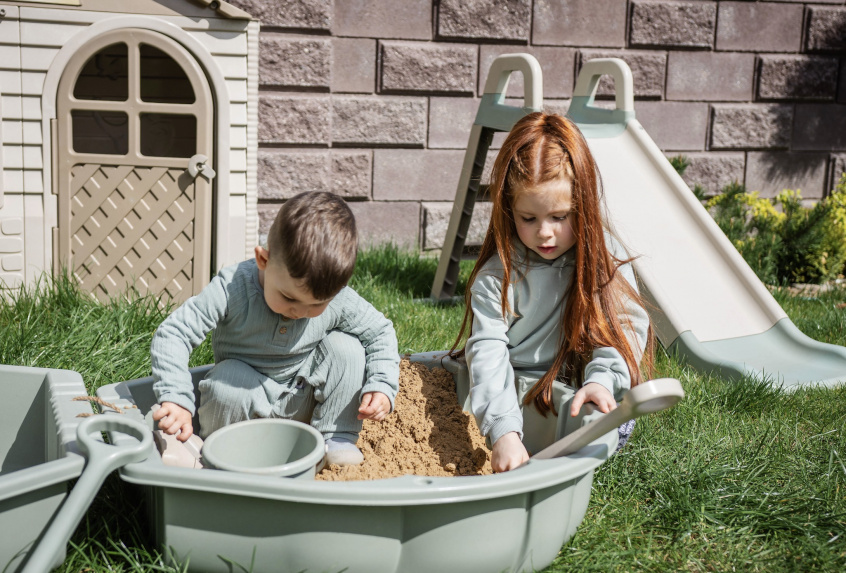 Іграшки під час блекаутів: як виробник із Рівного інвестував у сонячну енергію і зберіг експорт